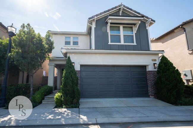 Building Photo - Canvas Collection at Copper River Ranch, 3BR/2.5BA, Built 2018, Gated Community - Lots of Amenities