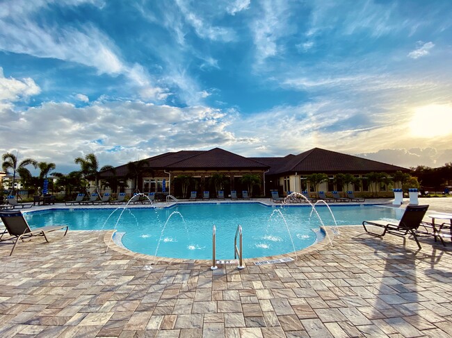 The Oasis at Cypress Woods Apartments - Fort Myers, FL | ForRent.com