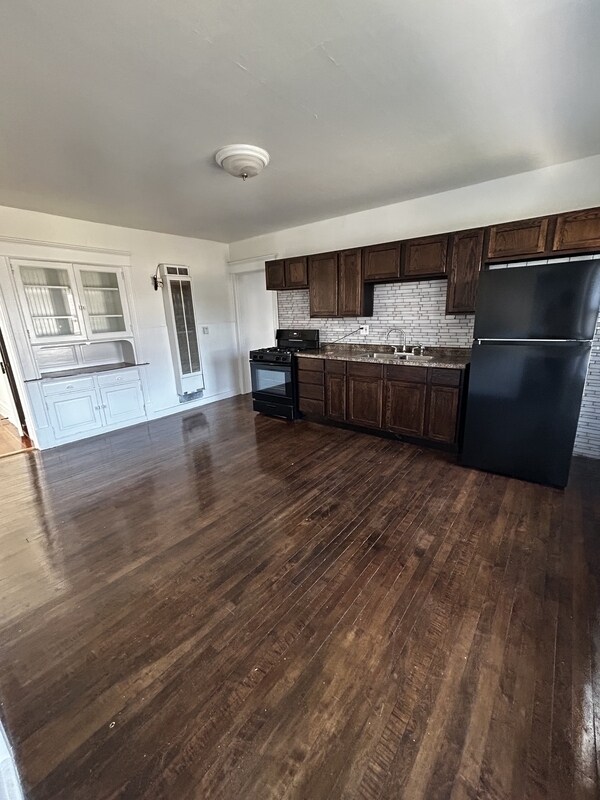 Photo - 1401 S 10th St