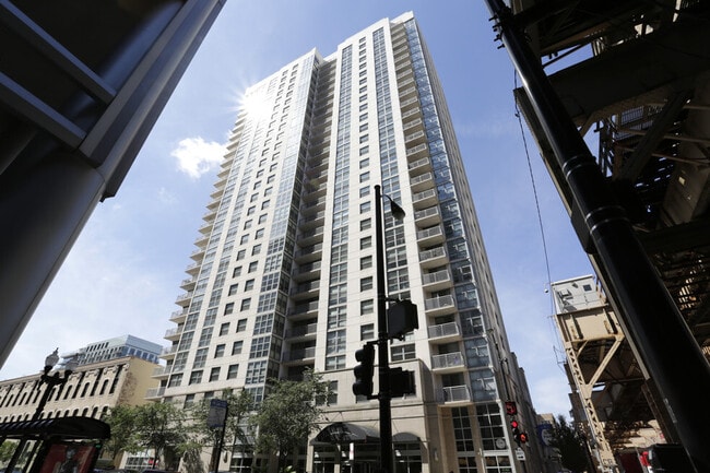 Photo - 216 N Wells St Unit 1402