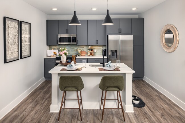Broadstone West End apartments — community photo