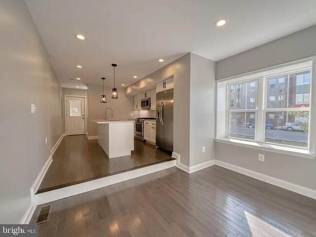 Photo - 1849 S Charles St