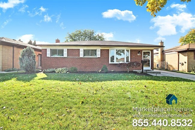 Photo - 14240 Adams Ave