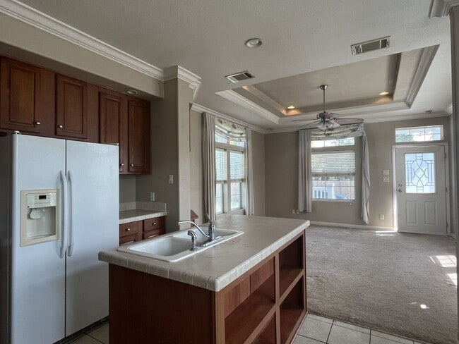 Photo - 47 Freedom Dr