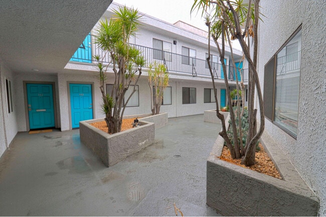 Photo - 11040 Hesby St Unit 208