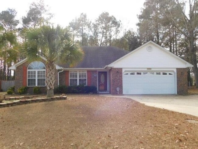 Building Photo - 3560 Oleander Dr