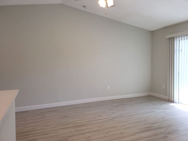 Photo - Ground Level Condo; Private Driveway; Corn...