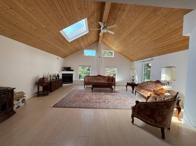 Photo - 23418 Tamarack Ln Unit UPPER