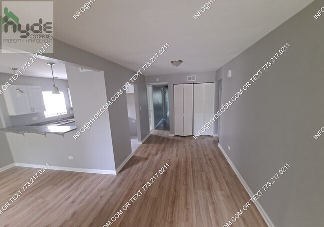 Photo - 11628 S Church St