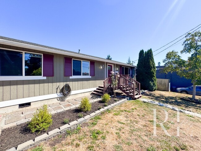 Newly Renovated Charmer in the Heart of Ma... - Newly Renovated Charmer in the Heart of Ma... Casa