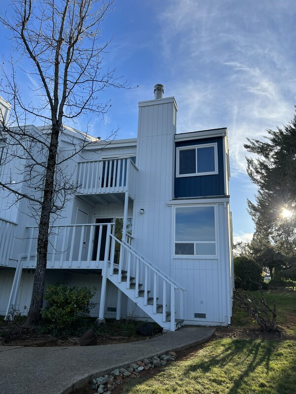 Photo - 133 Rockwood Drive - 1