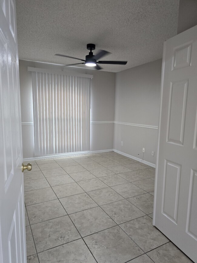 14528 Kristenright Ln