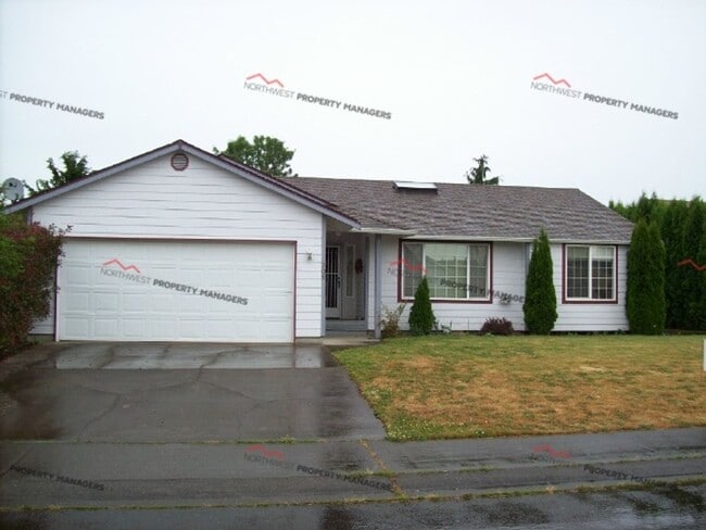 Building Photo - STATUS: AVAILABLE | R142C | $1995