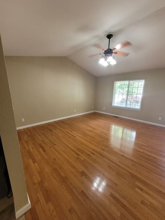 Photo - 1874 Black Oak Drive Unit 1