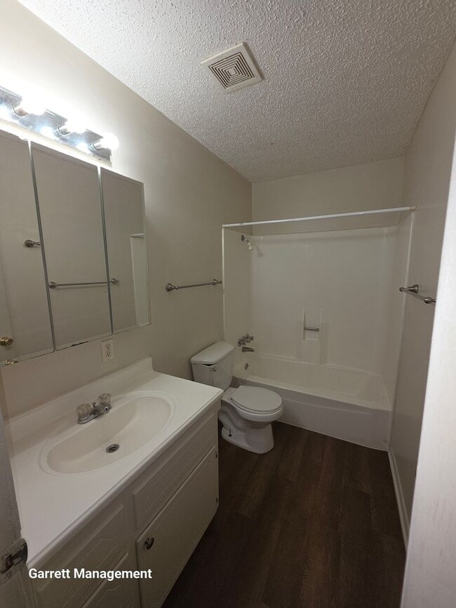 Photo - N Ridge 4-Plex Unit 104 N Ridge #3