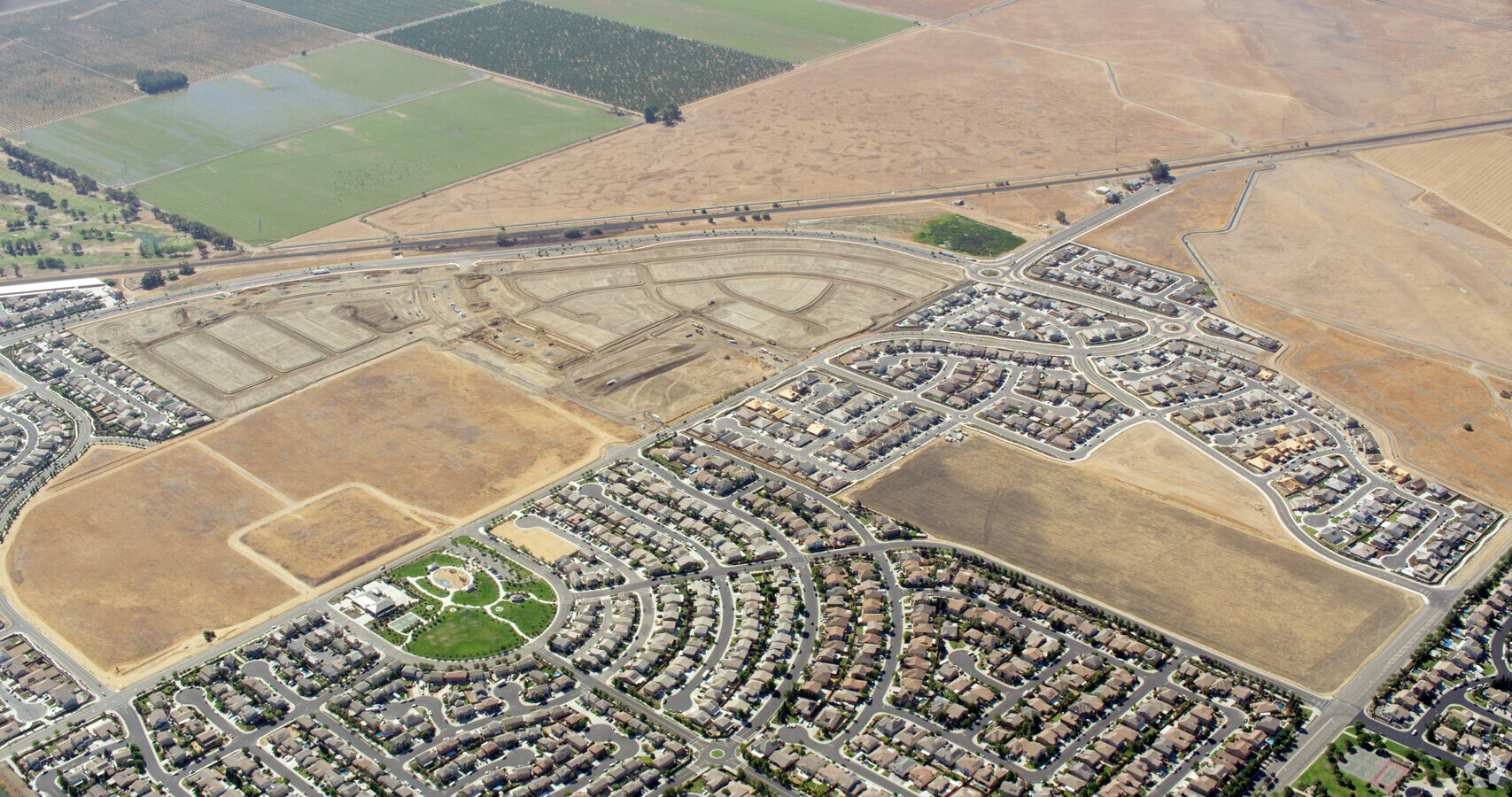 CoStar Plane View - Waterford Village at Vanden Meadows Homes