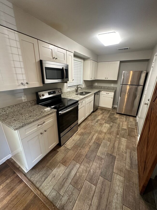 Photo - Beautiful Home in Colonial Acres!