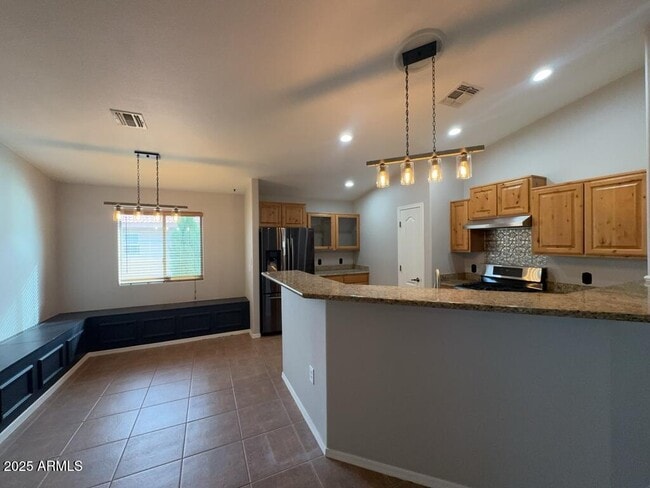 Photo - 4651 Big Bend St