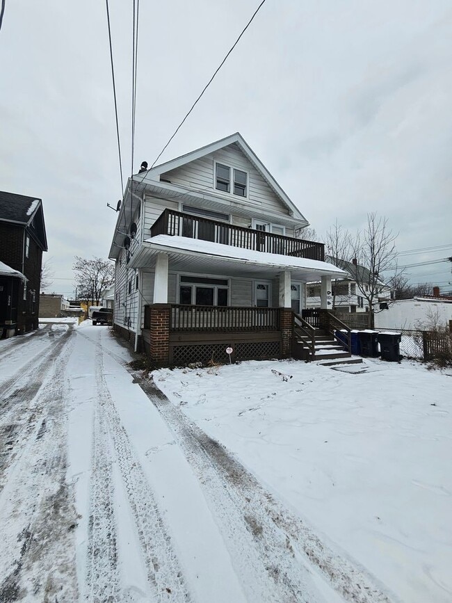 Photo - 3394-3396 W 54th St Unidad 3394 W 54th Street (Up)