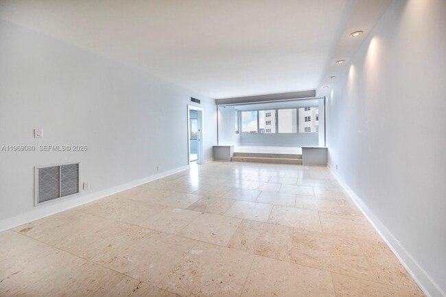 Photo - 333 Sunset Dr Unit 804