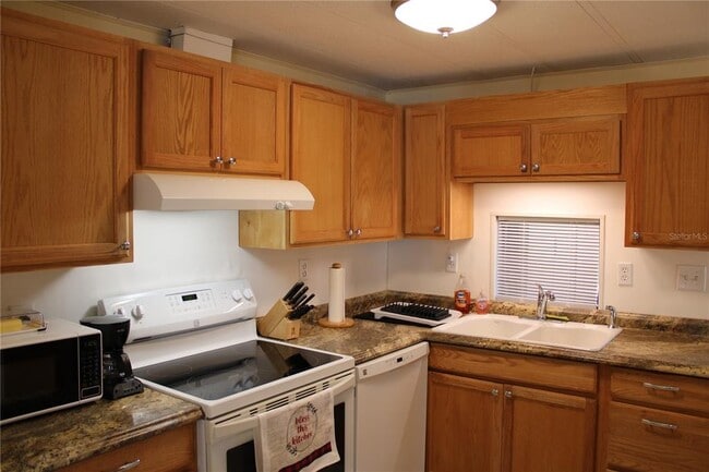 Photo - 5316 53rd Ave E