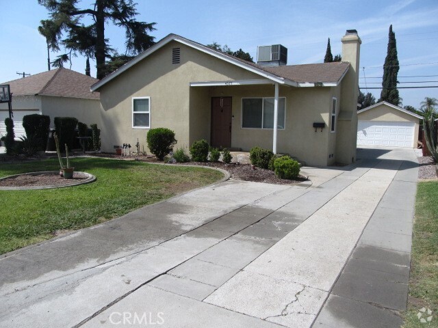 Building Photo - 4577 Central Ave Rental
