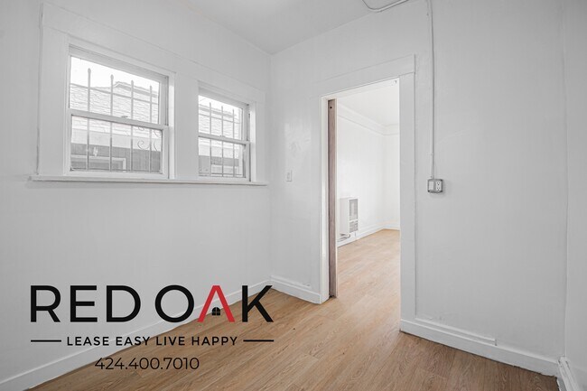 Photo - 1026 W 22nd St Unidad 4