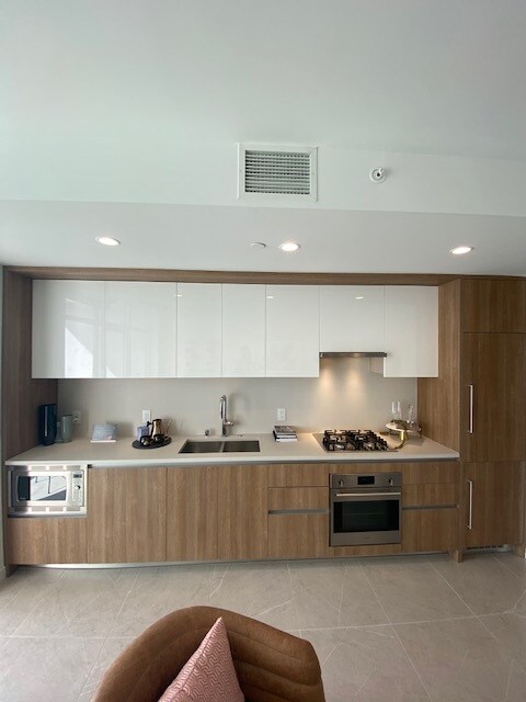 Photo - 1212 S Flower St