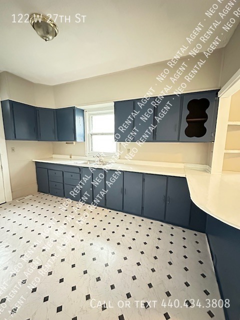 Photo - 122 W 27th St