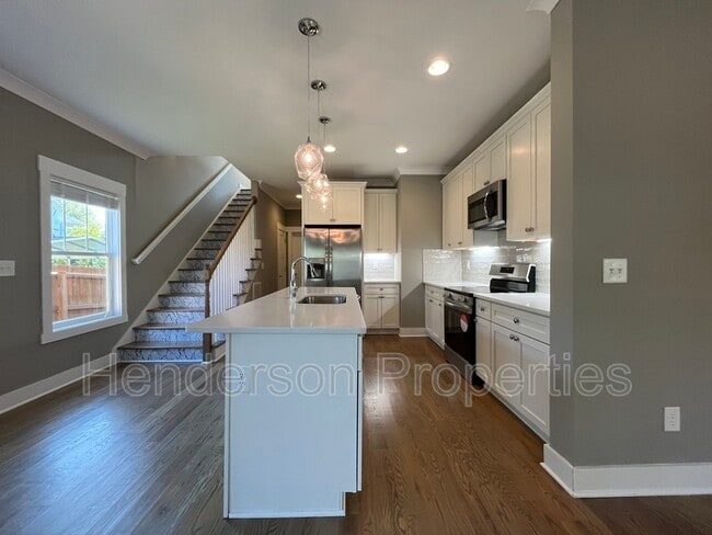 Photo - 705 Baldwin Ave