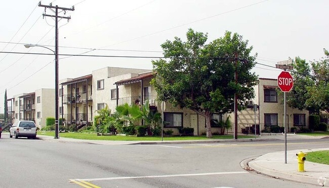 Leorita Apts