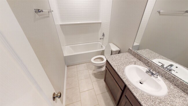 Photo - 707 Thicket Bluff Dr