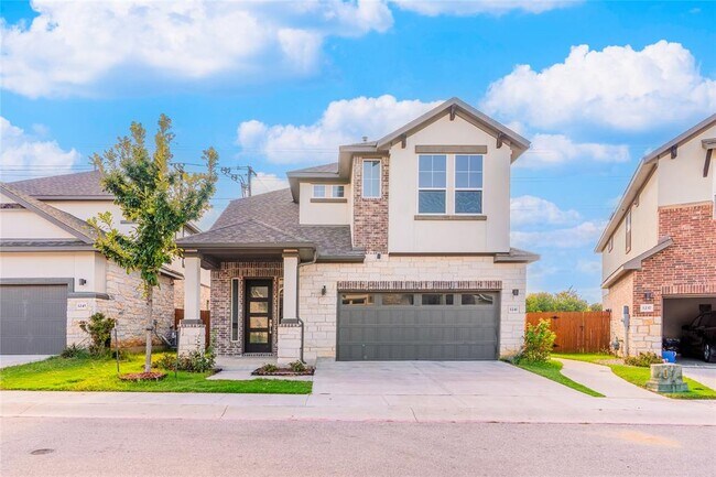 Building Photo - 1241 Summerbrooke Cir