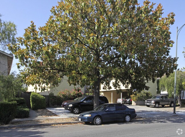 654 Kirkland Drive