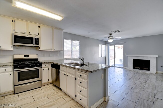 Photo - 7732 Parnell Ave