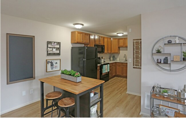 Photo - 2565 Riverside Dr Unit 3J