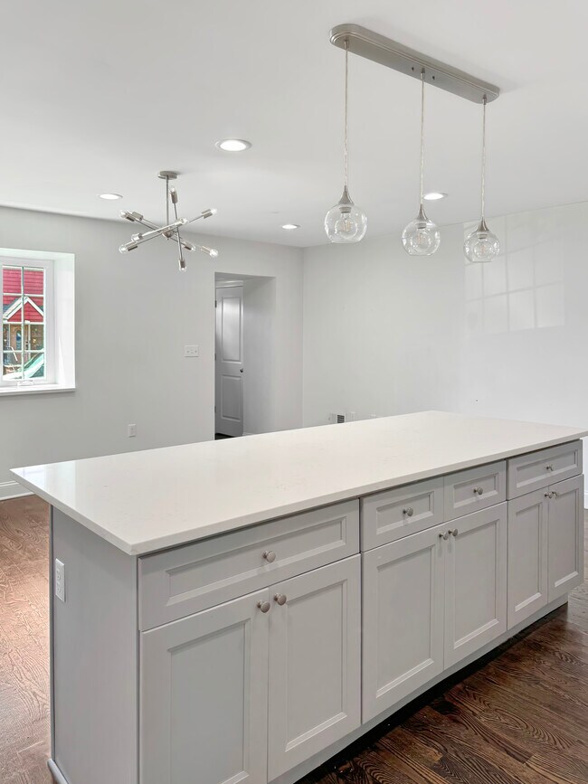 Photo - 61 Chestnut St Unit 1