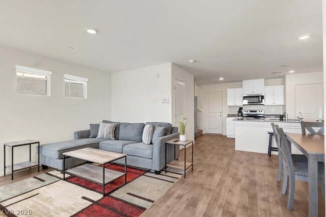 Photo - 1115 Meadow Sparrow Pl