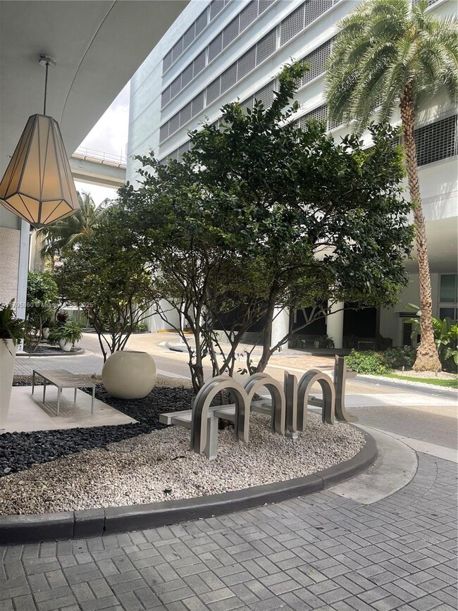 Photo - 92 SW 3rd St Condo Unit 3203