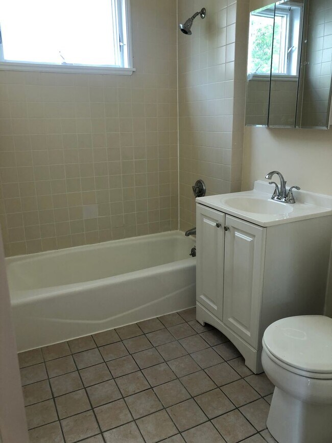 Photo - 39 Porter St Unidad 2