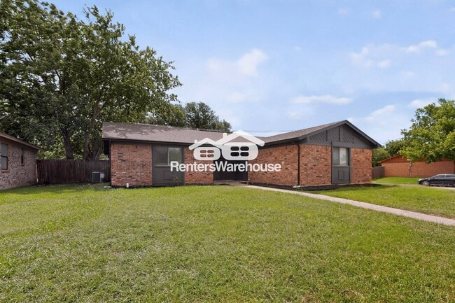 Photo - 7400 Echo Hill Dr