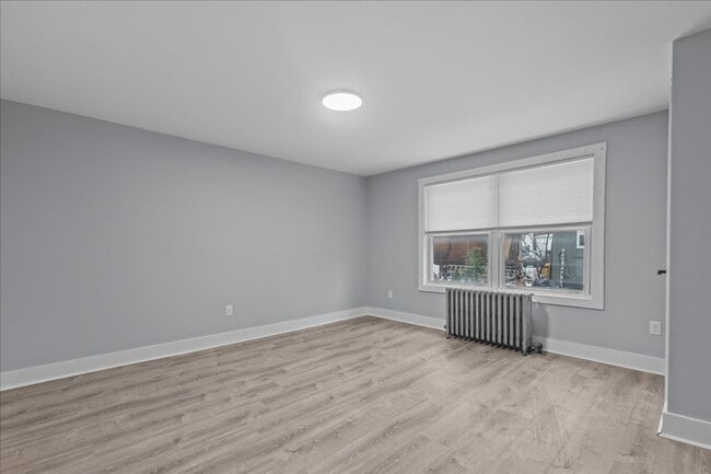 Building Photo - 43-47 Willow St Unit 43 Willow St - Available Now