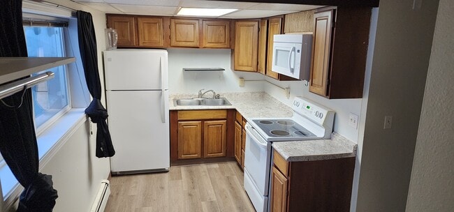 Photo - 3285 Adams Dr Unit 3