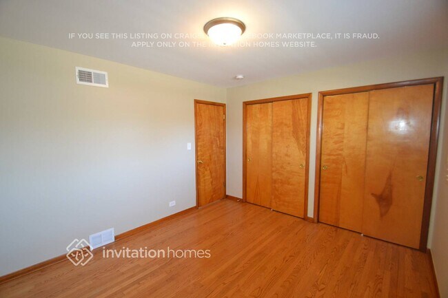 Photo - 150 E Winthrop Ave