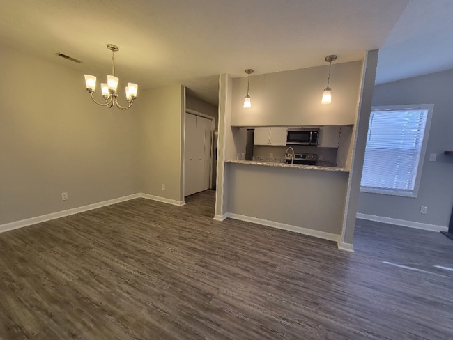 Photo - 673 Bartons Landing Pl Unit 5