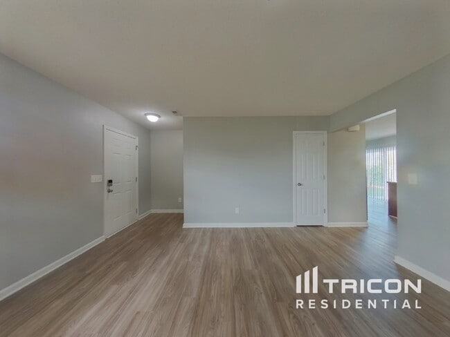 Photo - 108 Chethan Cir