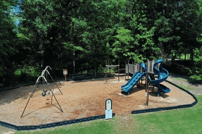 Photo - 2041 Limerick Ct
