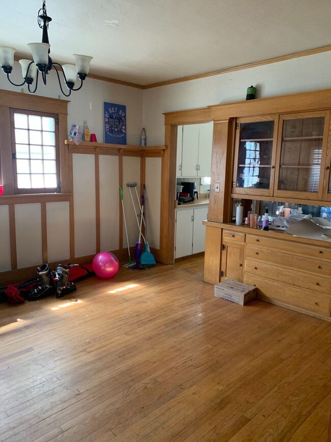 Photo - PRE-LEASING FOR JUNE