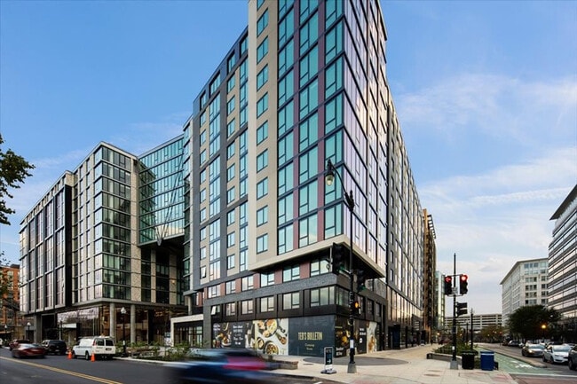 1051 First Street Northeast-SI ID1040183P