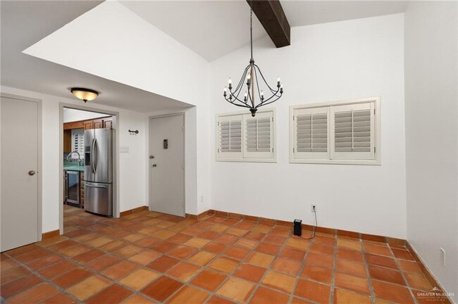 Photo - 15 W Dallas Ave Unit 7